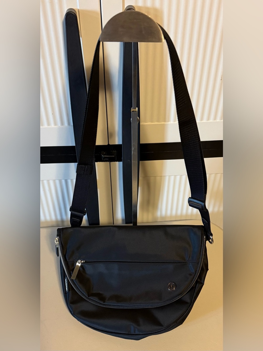 Lululemon Black Crossbody Messenger Bag with LOGO Lightweight and Durable